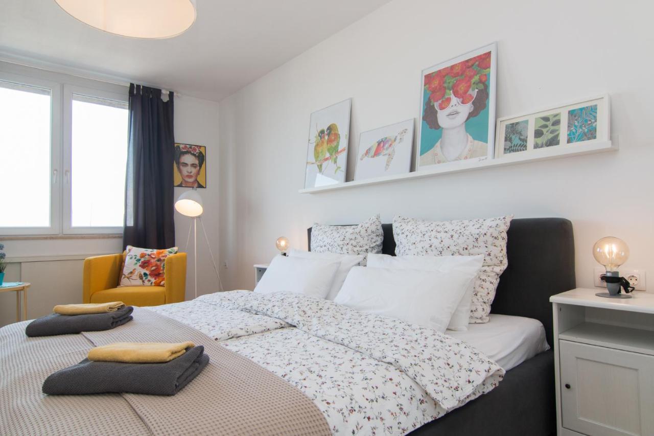 Harbour-Apartment With Sea View And Parking Spot Pula Bagian luar foto